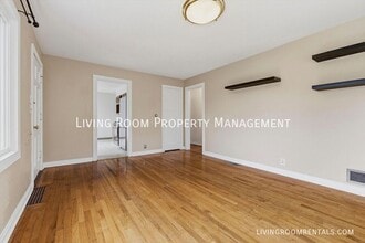 6025 NE 14th Ave in Portland, OR - Building Photo - Building Photo