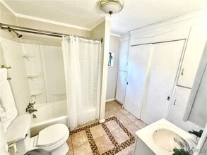 2711 Orleans Ave in Niagara Falls, NY - Building Photo - Building Photo