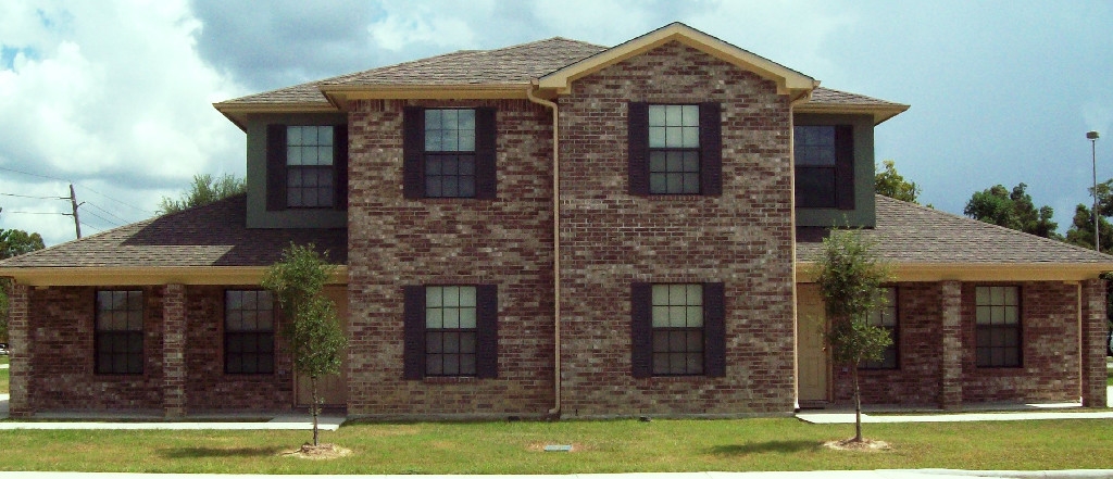 Townhomes of Sherwood Forest in Baton Rouge, LA - Foto de edificio