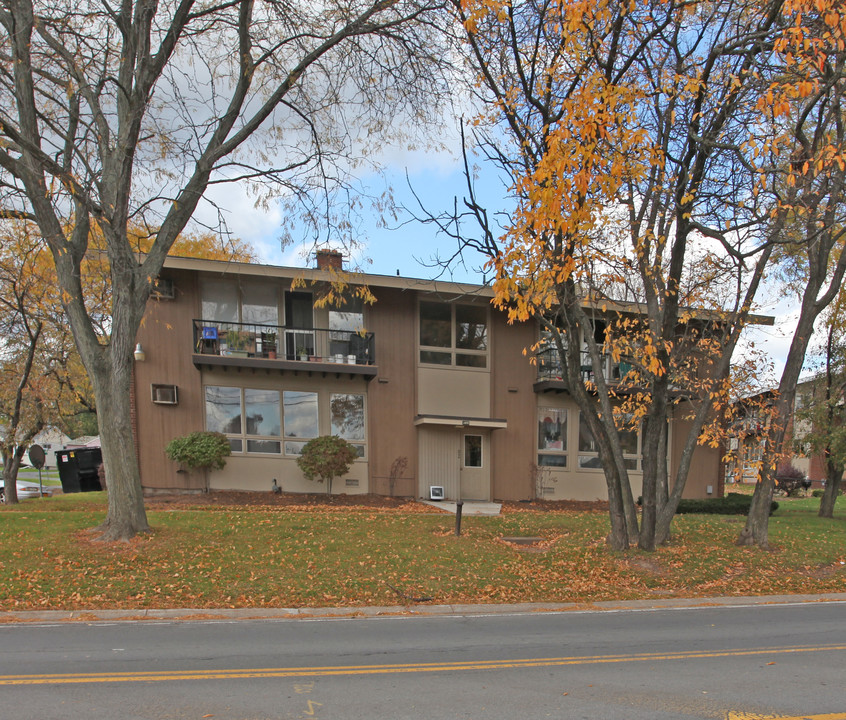 Buckley Apartments in Liverpool, NY - Building Photo