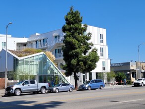 King 1101 in Los Angeles, CA - Foto de edificio - Building Photo