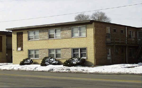 13926-13930 S Indiana Ave in Riverdale, IL - Foto de edificio