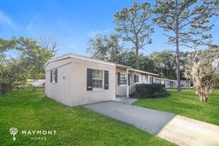 4932 Tallyho Ave in Jacksonville, FL - Building Photo