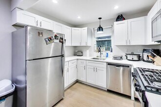 2021 W Shakespeare Ave in Chicago, IL - Building Photo - Building Photo