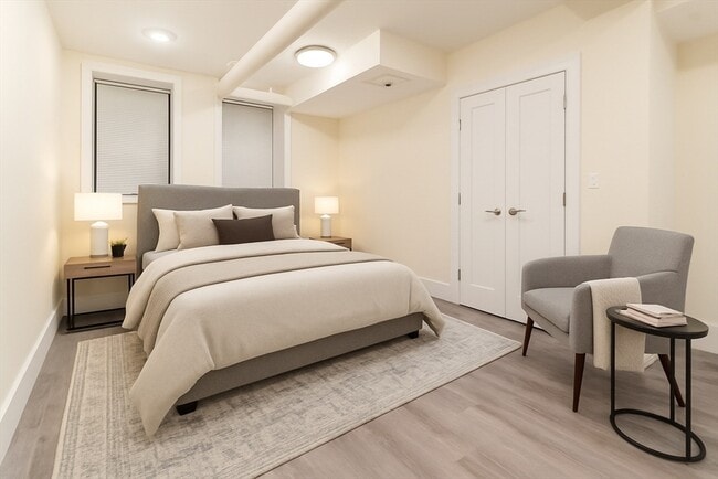 82 Peterborough St, Unit 32