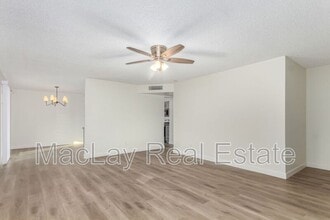 4902 W Joyce Cir in Glendale, AZ - Building Photo - Building Photo