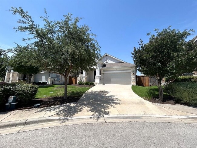 property at 305 Crossvine Trail