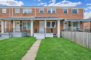 1926 Jasmine Rd in Dundalk, MD - Building Photo