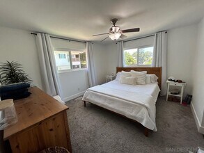 8036 Lemon Ave in La Mesa, CA - Building Photo - Building Photo