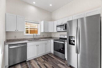 705 Fifth St in Comfort, TX - Building Photo - Building Photo
