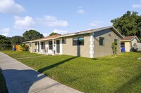 1801 NE 2nd St in Pompano Beach, FL - Building Photo - Building Photo