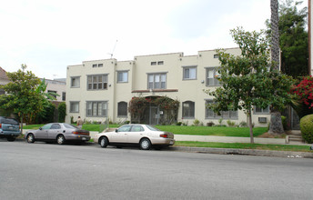 533 S Westmoreland Ave in Los Angeles, CA - Building Photo - Building Photo