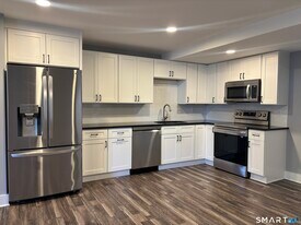 303 Norwich-New London Turnpike in Montville, CT - Building Photo