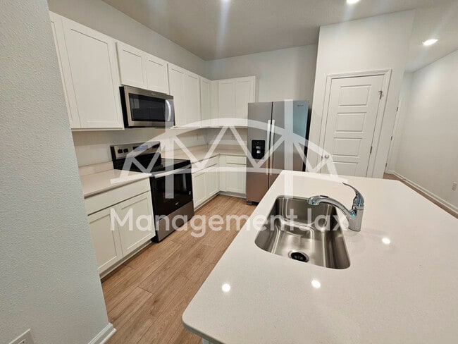 5918 Ortega Lk Dr in Jacksonville, FL - Building Photo - Building Photo