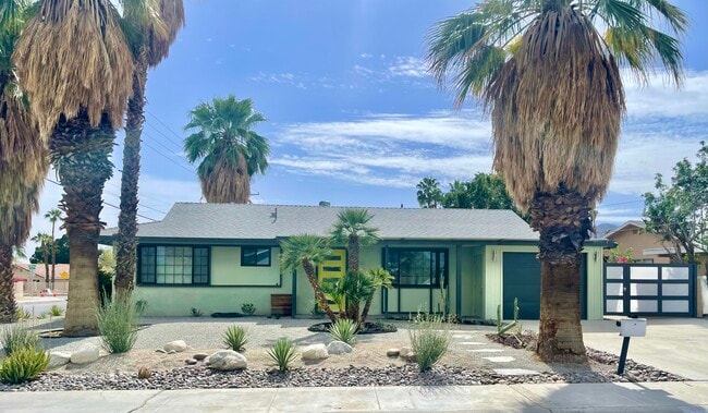 42900 Texas Ave in Palm Desert, CA - Building Photo - Building Photo