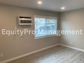 7043 Pickering Ave in Whittier, CA - Building Photo - Building Photo