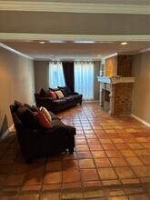 10815 Cypresswood Dr in Houston, TX - Building Photo - Building Photo