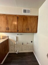 511 San Emidio St in Taft, CA - Building Photo - Building Photo