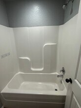 2405 Dora Rd in Van Buren, AR - Building Photo - Building Photo