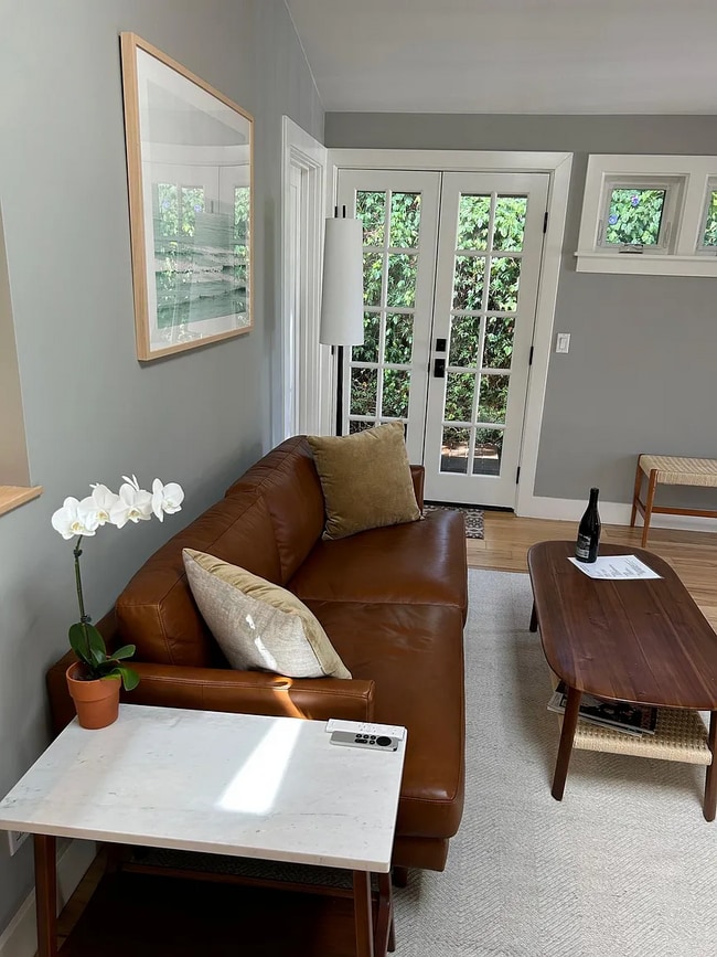 property at 8 Locke Ln