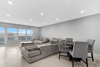 3900 Galt Ocean Dr in Fort Lauderdale, FL - Building Photo - Building Photo