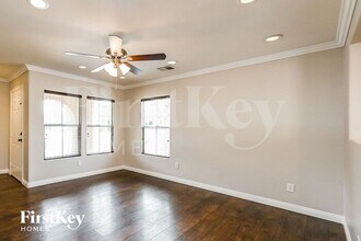 11193 Saddle Iron St in Las Vegas, NV - Foto de edificio - Building Photo