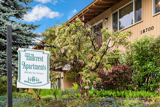 Hillcrest Apartments in Bothell, WA - Foto de edificio - Building Photo