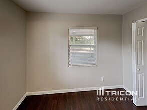 2113 W Herman St in Tampa, FL - Building Photo - Building Photo