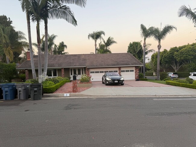 property at 1 Pleasant Hill Dr