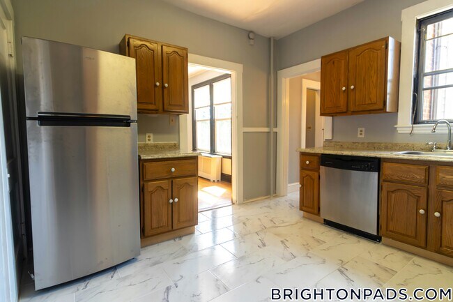 24 Leamington Rd in Boston, MA - Building Photo - Building Photo
