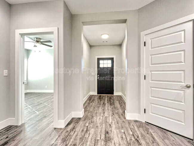 1036 Ray Dr in Denison, TX - Building Photo - Building Photo