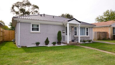 407 Mors Ave in Wheeling, IL - Building Photo - Building Photo