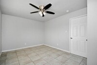 8127 Colonial Ln photo'