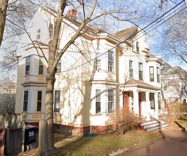 93 Upland Rd Cambridge, MA Rentals