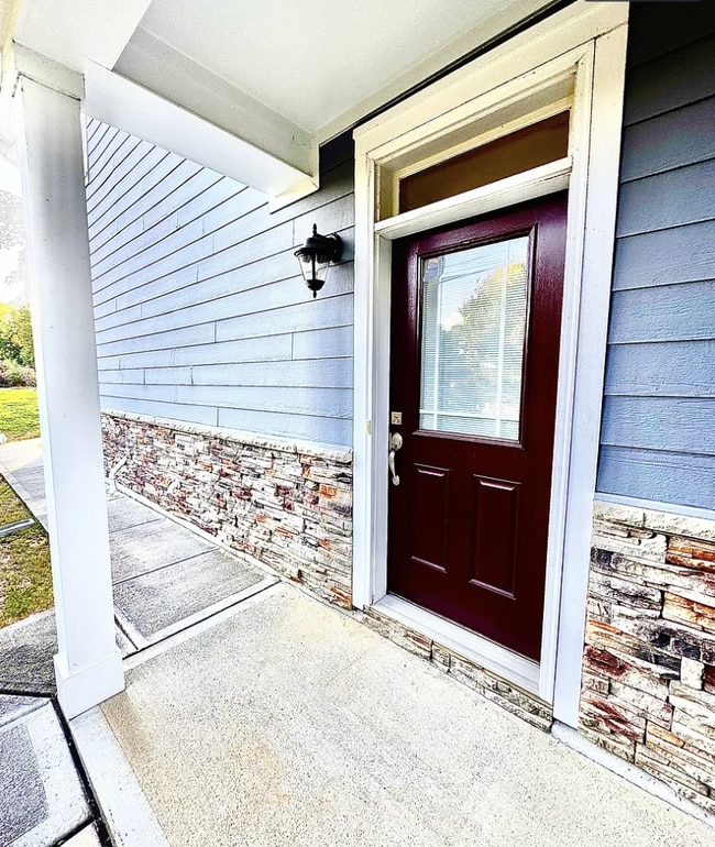 2401 Pecan Ridge Way in Apex, NC - Building Photo - Building Photo