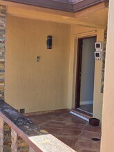 18110 SW 139th Ct in Miami, FL - Building Photo - Building Photo