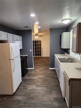 739 NY-42-Unit -B in Sparrow Bush, NY - Foto de edificio - Building Photo