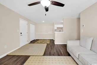 3786 Hitchcock Way in Myrtle Beach, SC - Building Photo - Building Photo