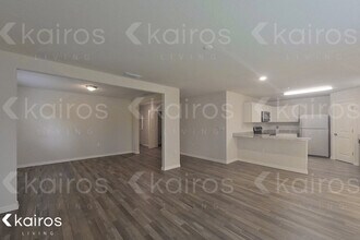 1233 Huntington St in North Port, FL - Building Photo - Building Photo