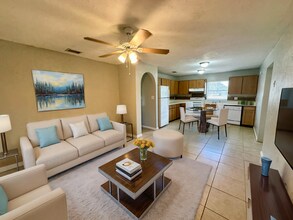 1907 Park Manor Dr in Orlando, FL - Building Photo - Building Photo