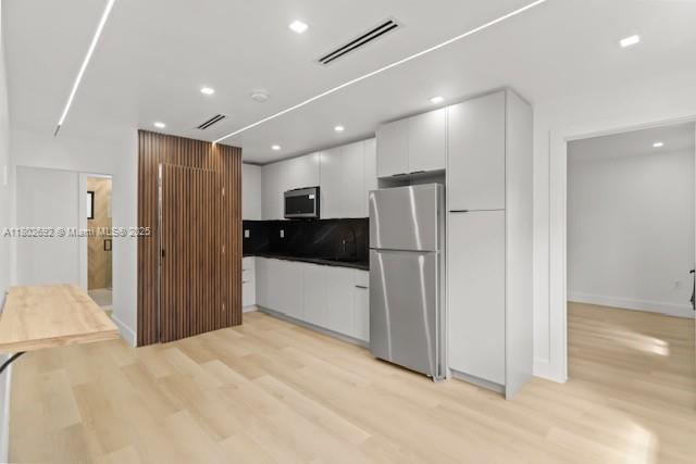 property at 3125 NW 21st Ct