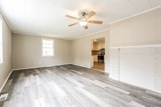 2229 Ridgewood Ave in Anderson, SC - Building Photo - Building Photo