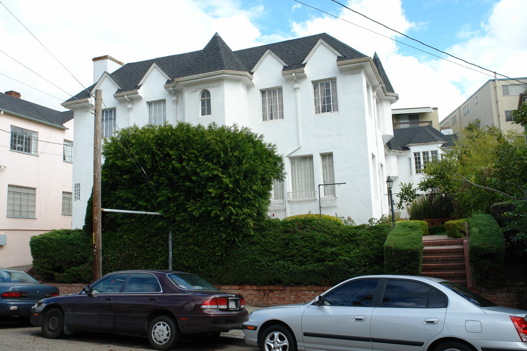 368-376 Perkins St in Oakland, CA - Building Photo