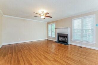 4813 Forest Highland Dr in Raleigh, NC - Building Photo - Building Photo