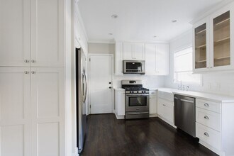 36 Sheridan Dr NE in Atlanta, GA - Foto de edificio - Building Photo