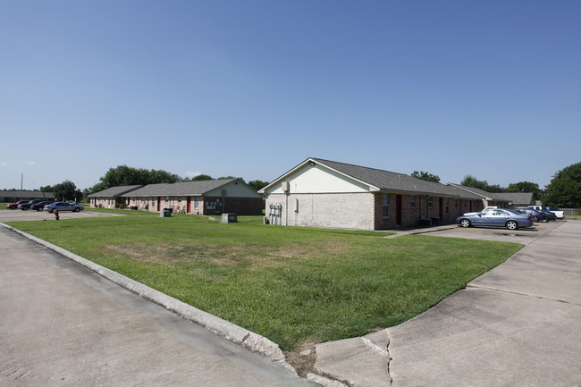 Bay City Village Apartments in Baytown, TX - Building Photo - Building Photo