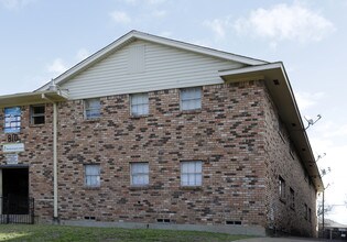 Genava in Dallas, TX - Foto de edificio - Building Photo