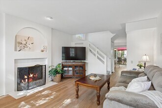 305 Cane Garden Cir in Aurora, IL - Building Photo - Building Photo