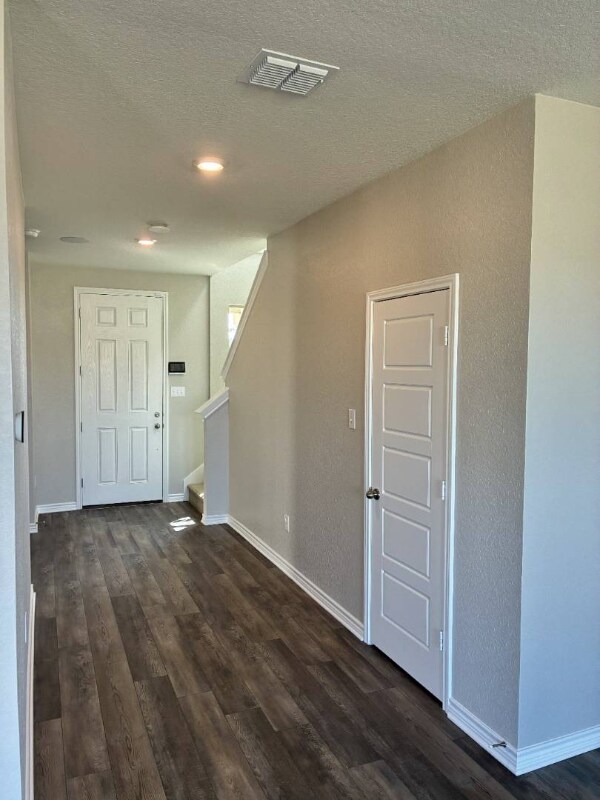 104 Bass Ln in New Braunfels, TX - Building Photo - Building Photo