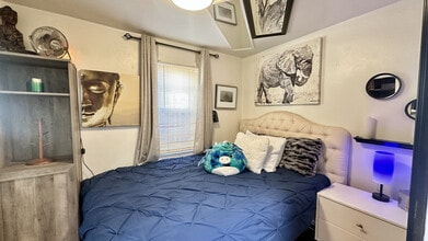 4752 Lotus St in San Diego, CA - Building Photo - Building Photo